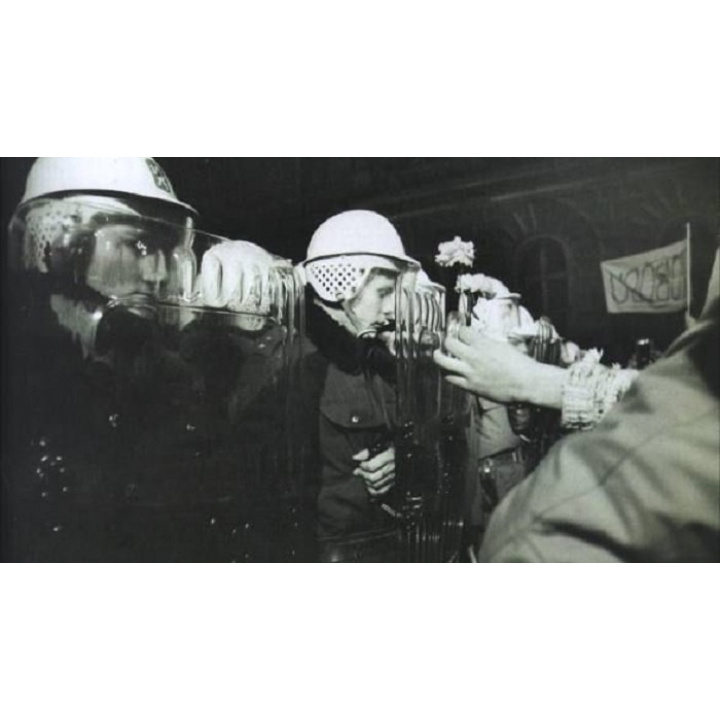 Menšia fotka pre článok Oznam o zatvorení Obecného úradu Kuklov počas štátneho sviatku Dňa boja za slobodu a demokraciu 17. 11. 2025